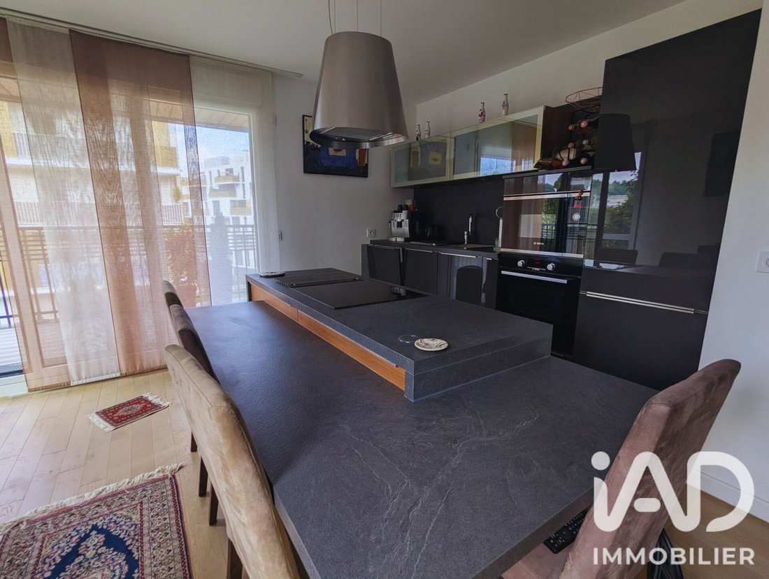Apartment in Sceaux, Ile-de-France, France 3 - 18392182