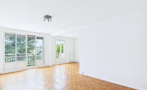 Apartment in Nogent-sur-Marne, Ile-de-France, France 1