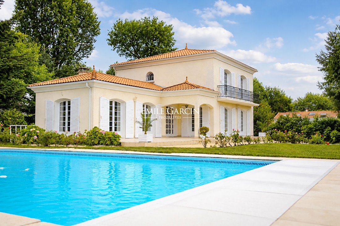 Villa in France-L'Alouette-Jean Bart, Pessac, France 1 - 18388869