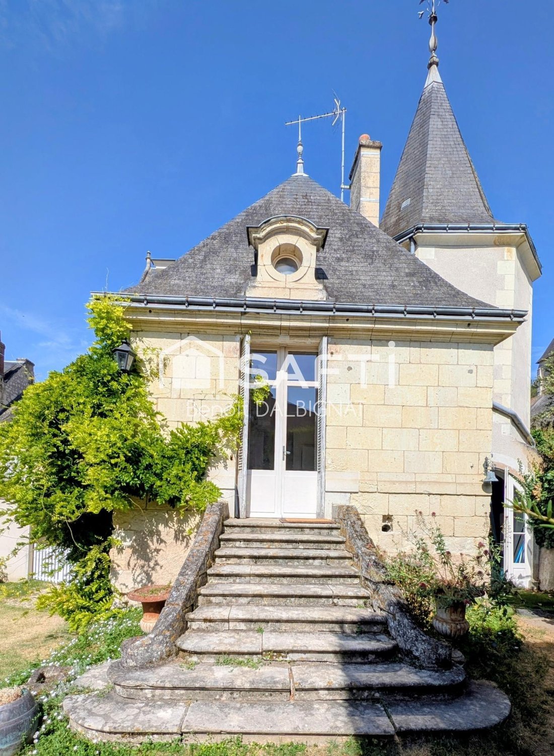 House in Chinon, Centre-Val de Loire, France 4 - 18305503