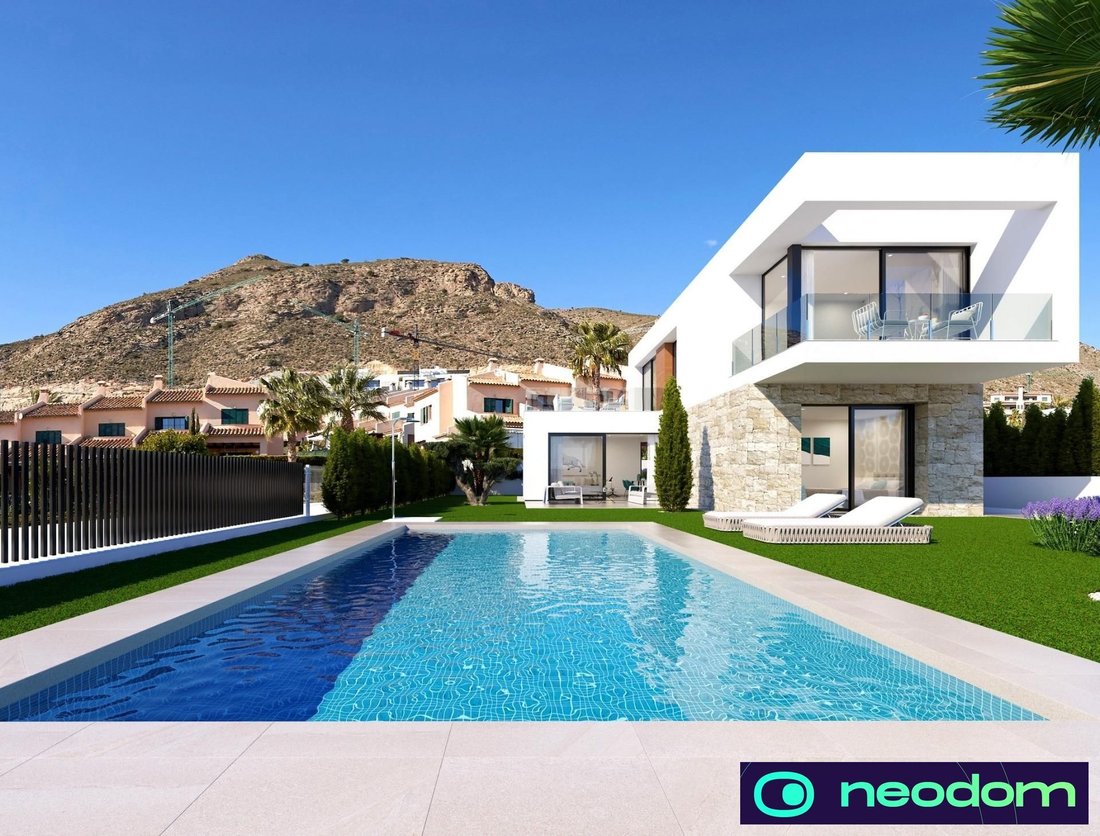 Villa in Finestrat, Valencian Community, Spain 1 - 18389104