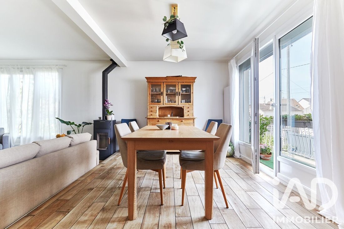 House in Le Val-Notre Dame, Sartrouville, France 4 - 18392872