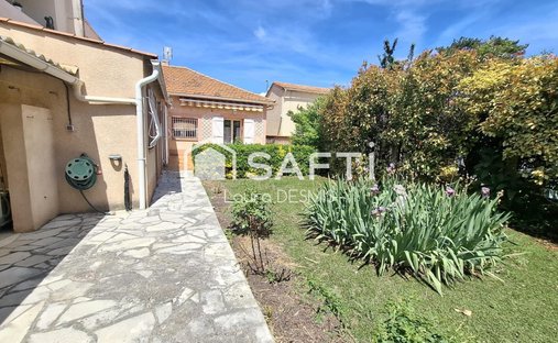 House in Saint Julien, Marseille, Provence-Alpes-Côte d'Azur 1