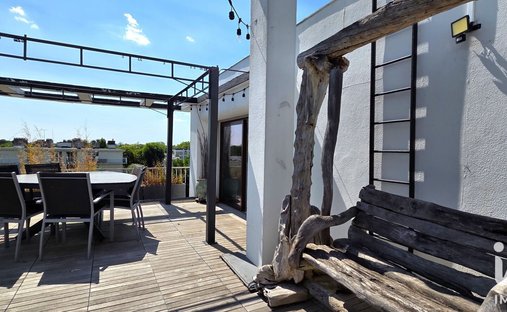 Apartment in Nogent-sur-Marne, Ile-de-France, France 1