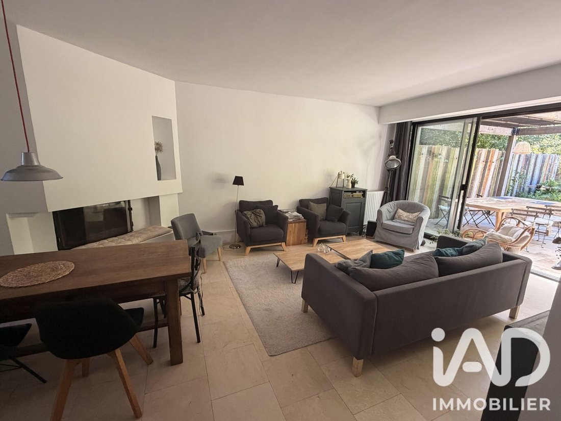 House in Avilly-Saint-Leonard, Hauts-de-France, France 2 - 18390353