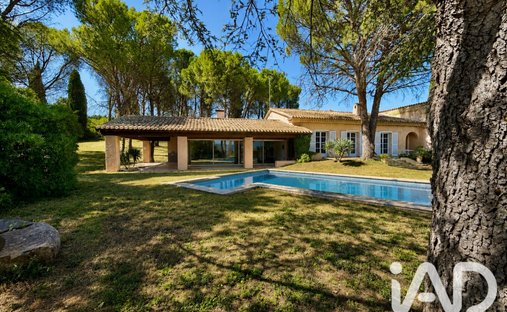 Casa a Villemoustaussou, Occitania, Francia 1