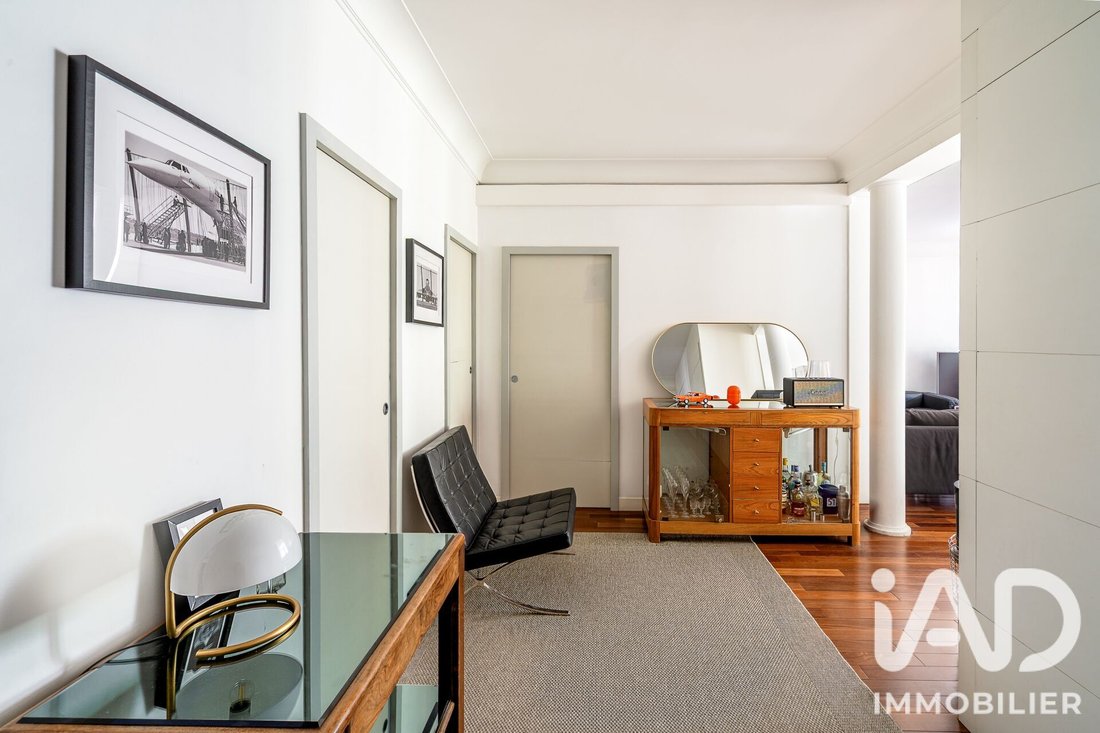 Apartment in Vauban, 6e Arrondissement, Marseille 2 - 18392005