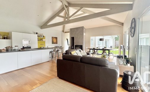 House in Martignas-sur-Jalle, Nouvelle-Aquitaine, France 1