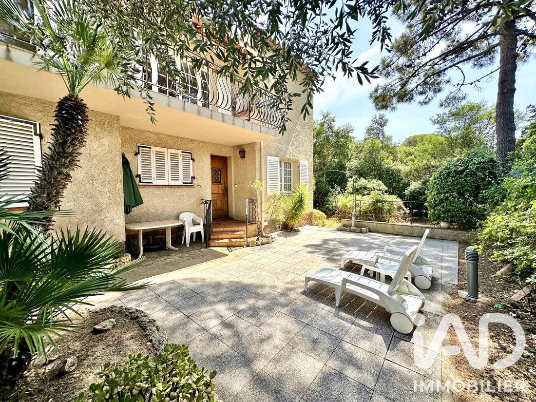 House in Frejus, Provence-Alpes-Côte d'Azur, France 1 - 18391494