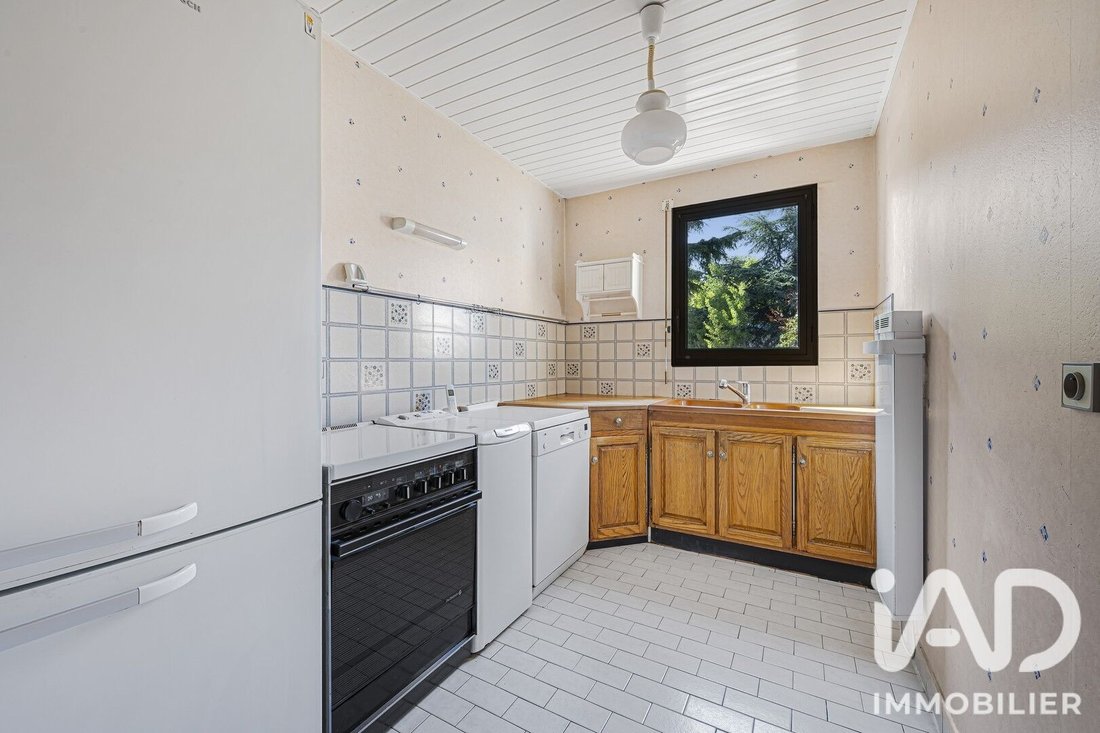 Apartment in Plateau Ouest, Suresnes, France 4 - 18390885