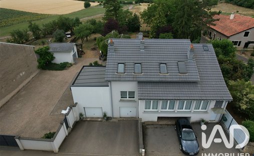 Haus in Les Baroches, Grand Est, Frankreich 1