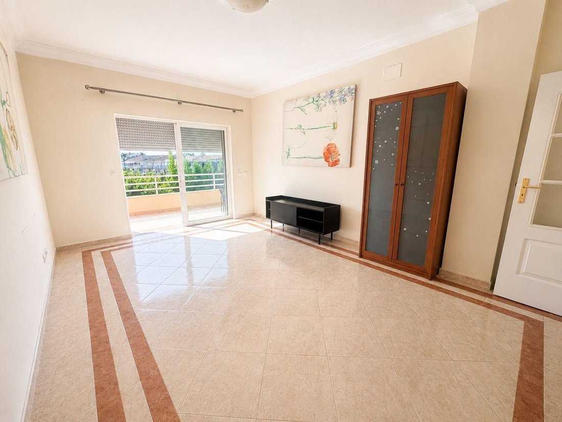 Apartment in Vilamoura, Quarteira, Algarve 2 - 18288501