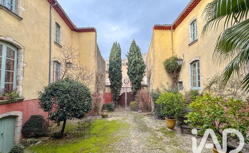 House in Bourg-Saint-Andéol, Auvergne-Rhône-Alpes, France 1