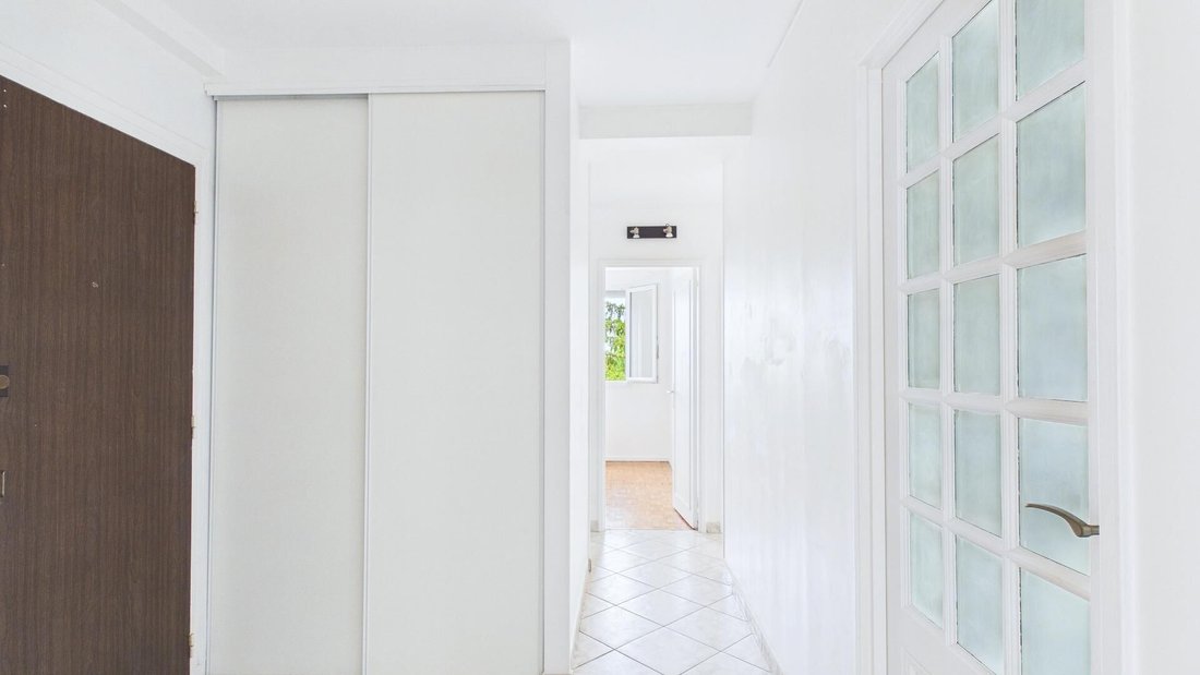 Apartment in Nogent-sur-Marne, Ile-de-France, France 4 - 18035768