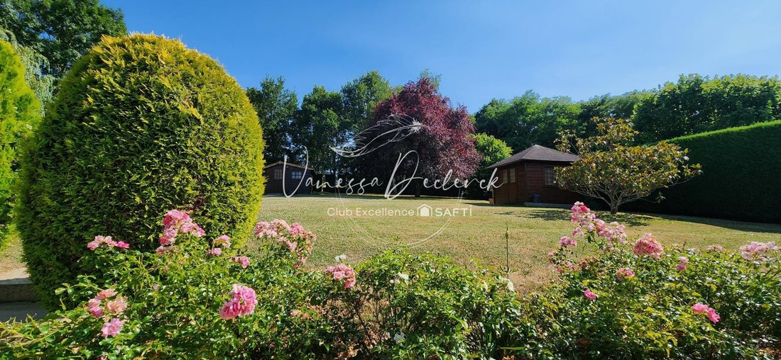 House in Le Val-Saint-Germain, Ile-de-France, France 2 - 18389689