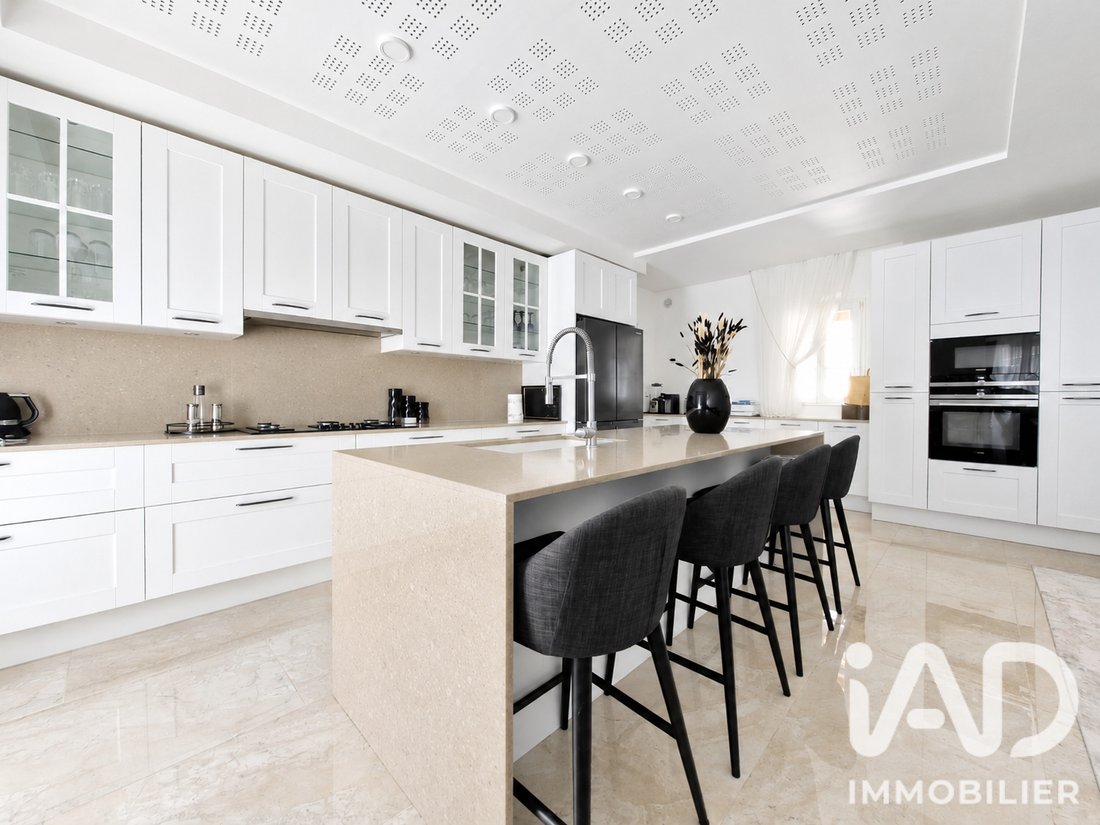 House in Moissy-Cramayel, Ile-de-France, France 4 - 18391103