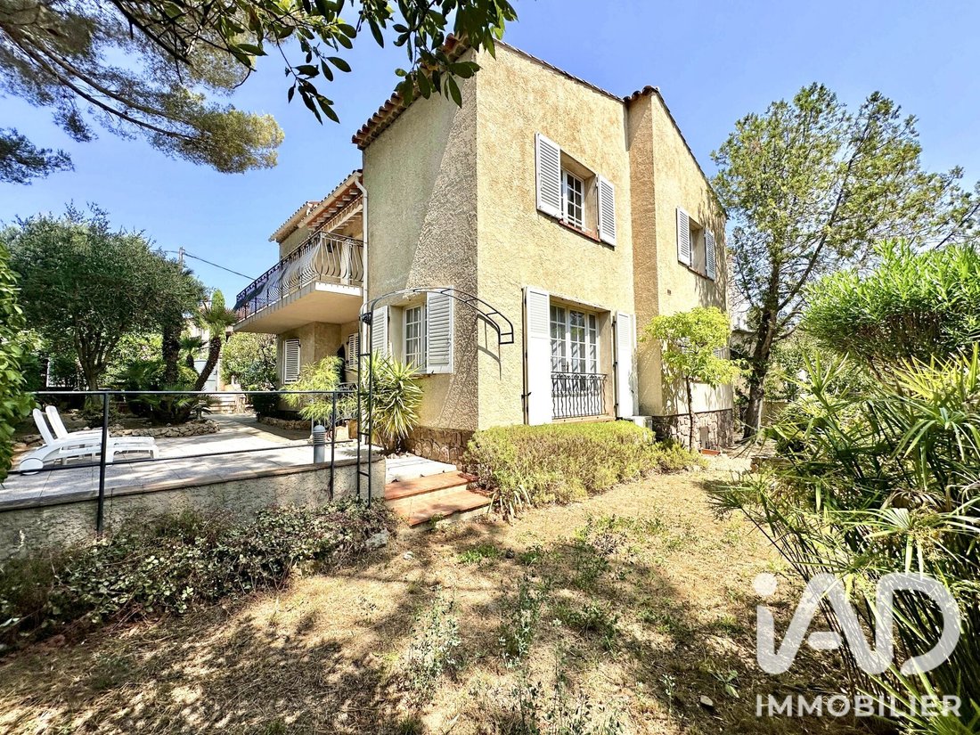 House in Frejus, Provence-Alpes-Côte d'Azur, France 3 - 18391494