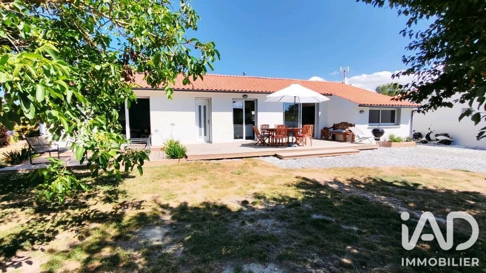 House in Olonne-sur-Mer, Les Sables-d'Olonne, France 1 - 18390572