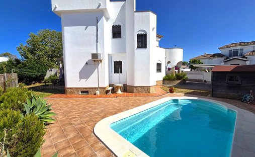 Chalet à Chiclana de la Frontera, Andalousie, Espagne 1