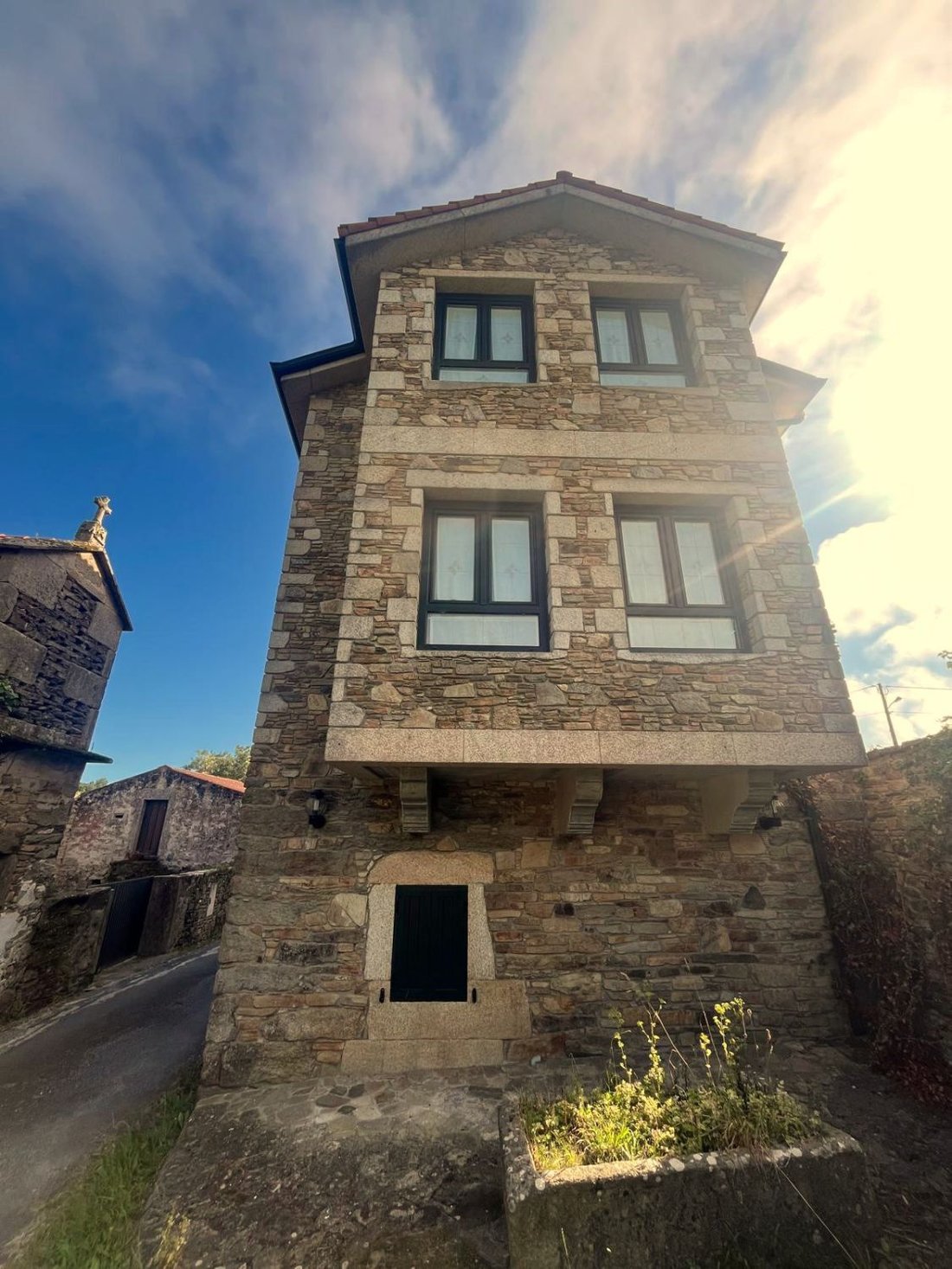 Chalet in Malpica de Bergantinos, Galicia, Spain 1 - 18389204
