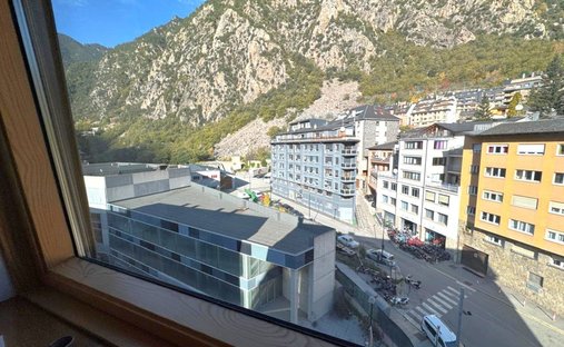 Apartment in Andorra la Vella, Andorra la Vella, Andorra 1