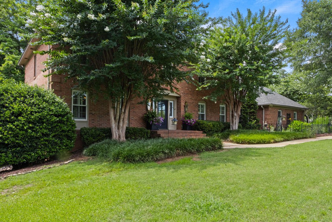 House in Greenville, South Carolina, United States 4 - 18389076