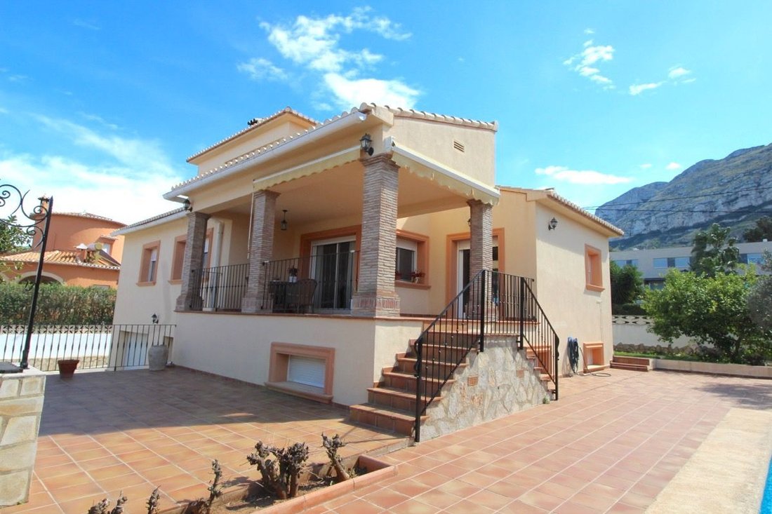 Chalet in Denia, Valencian Community, Spain 3 - 18389196