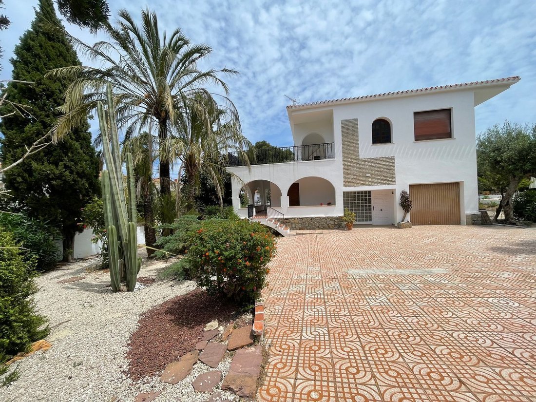 Chalet in Denia, Valencian Community, Spain 1 - 18389233