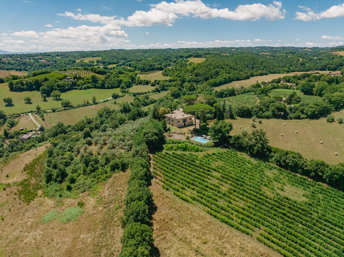 Villa in Center, Orvieto, Umbria 4 - 18389381
