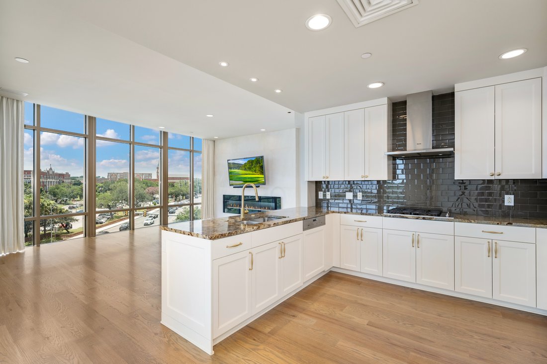 Condo in San Antonio, Texas, United States 1 - 18389323