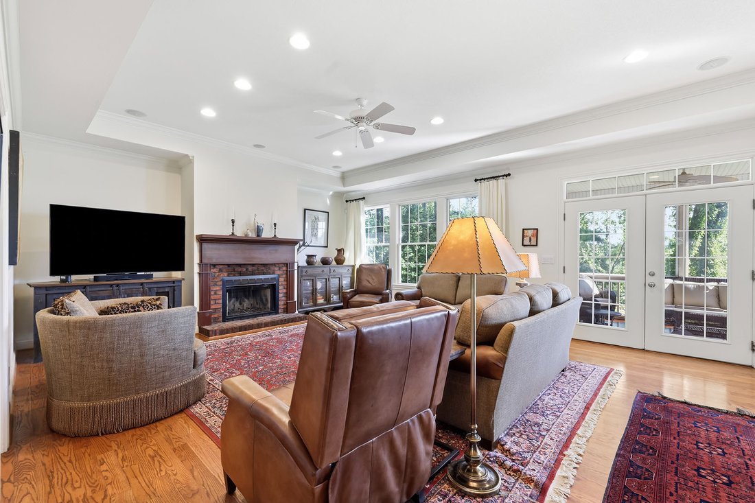 House in Laurel Park, North Carolina, United States 5 - 18389325