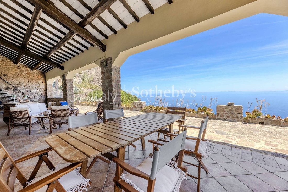 House in Capraia Island, Tuscany, Italy 4 - 18389316