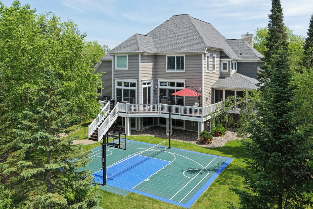 House in Woodbury, Minnesota, United States 3 - 18090520