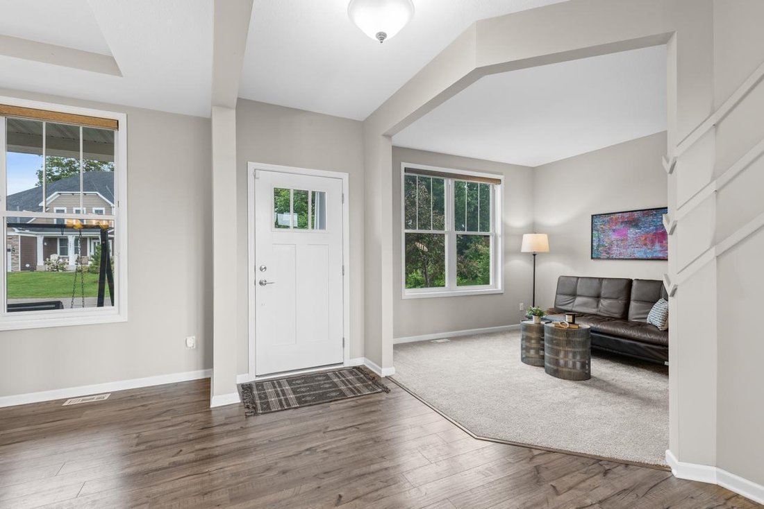 House in Eden Prairie, Minnesota, United States 4 - 18389600