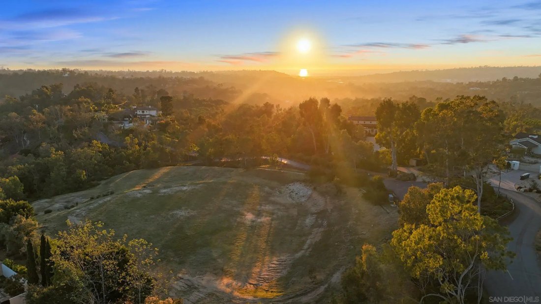 Land in Rancho Santa Fe, California, United States 3 - 18389592