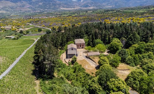 Villa a Castiglione di Sicilia, Sicilia, Italia 1