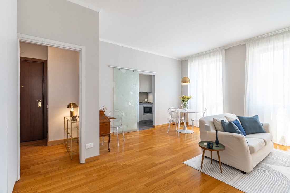 Apartment in Historic Center, Milan, Lombardy 3 - 18389660