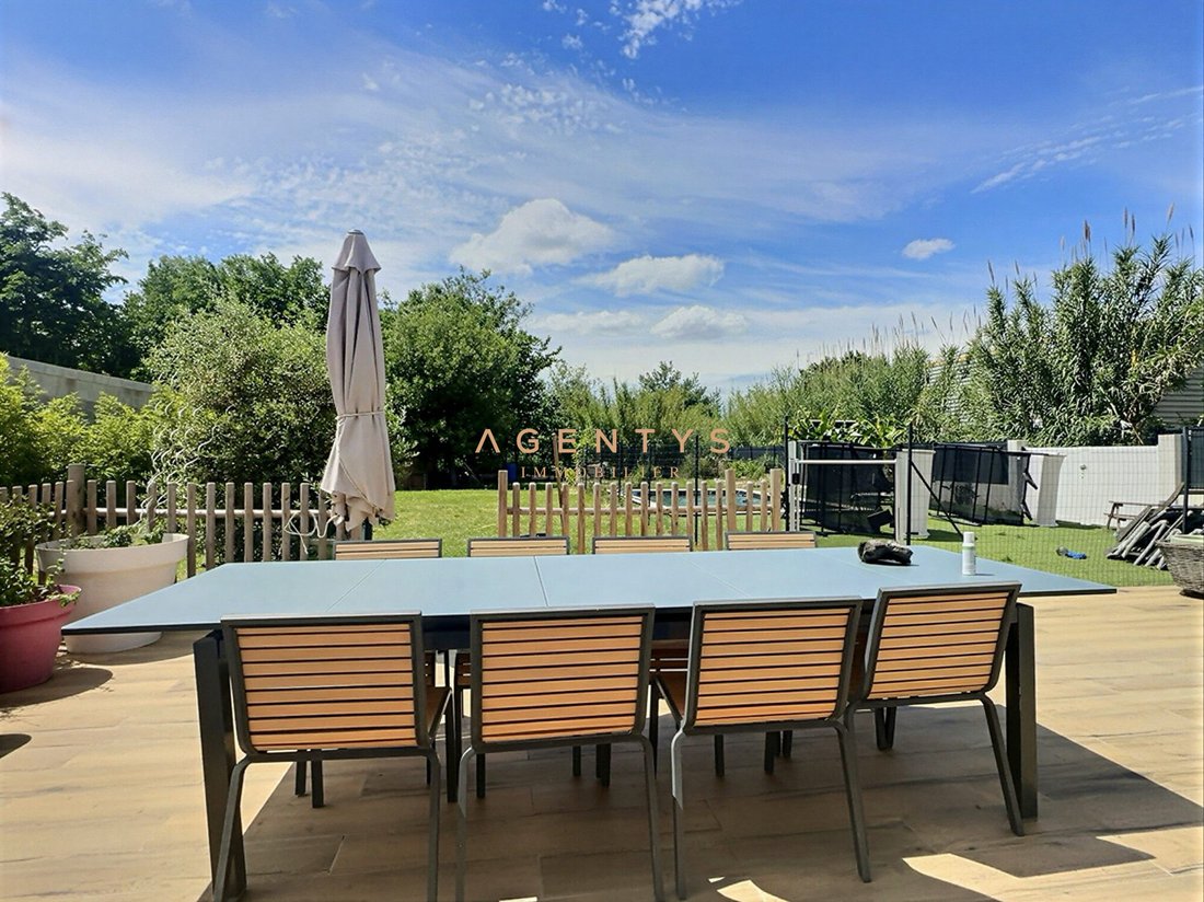 Villa in Saint-Chamas, Provence-Alpes-Côte d'Azur, France 3 - 18389999