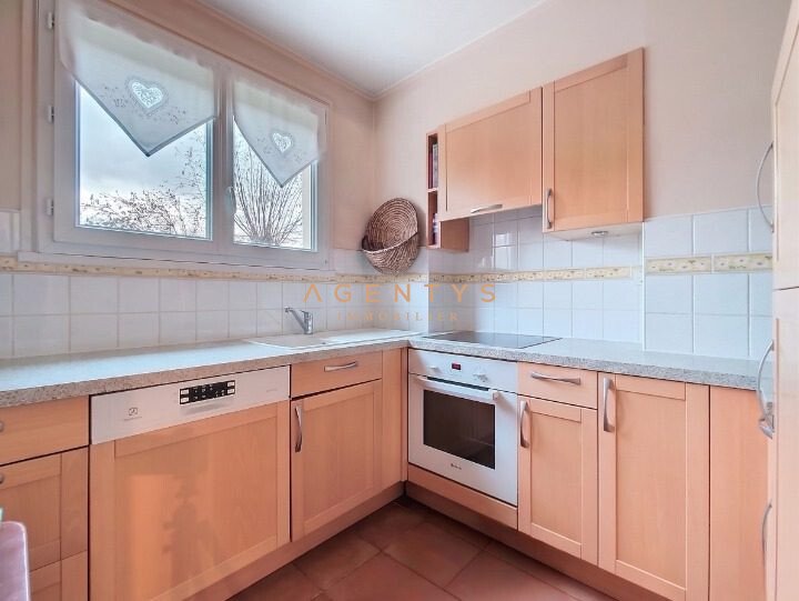 Apartment in Adamville, Saint-Maur-des-Fossés, France 4 - 16812780