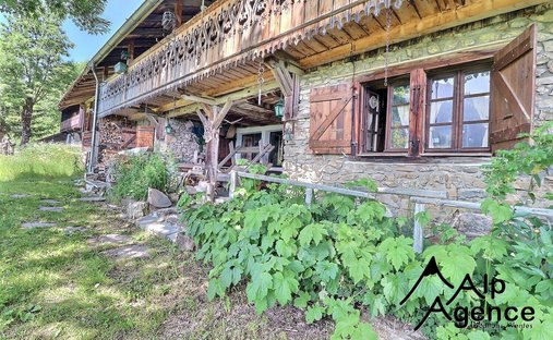 Chalet in La Côte-d'Arbroz, Auvergne-Rhône-Alpes, France 1