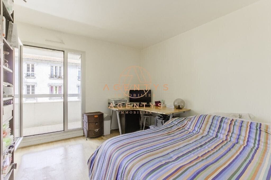 Apartment in Nogent-sur-Marne, Ile-de-France, France 5 - 18390024