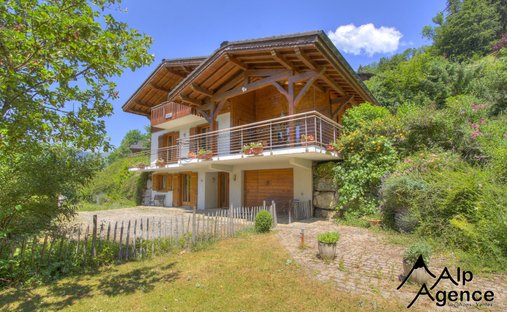 Chalet in Saint-Jean-d'Aulps, Auvergne-Rhône-Alpes, France 1