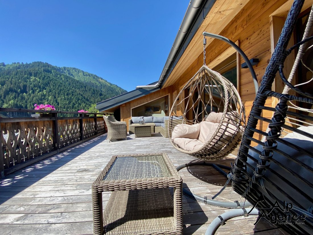 Chalet in La Côte-d'Arbroz, Auvergne-Rhône-Alpes, France 3 - 16140747