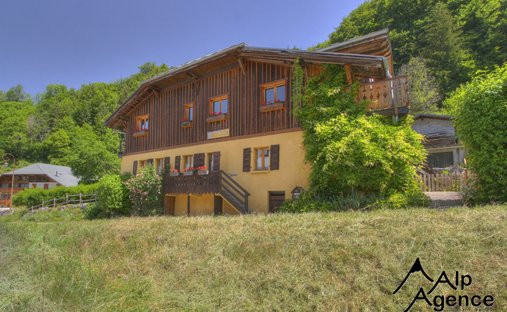 Chalet in Saint-Jean-d'Aulps, Auvergne-Rhône-Alpes, France 1