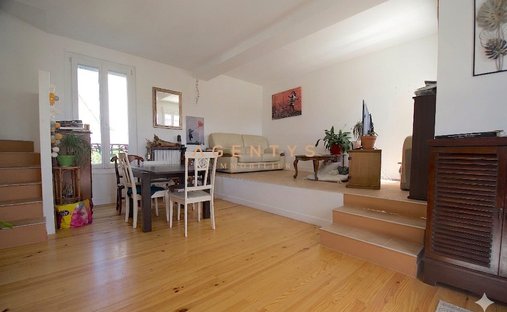 House in Adamville, Saint-Maur-des-Fossés, France 1