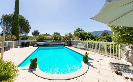 House in Pourrieres, Provence-Alpes-Côte d'Azur, France 1