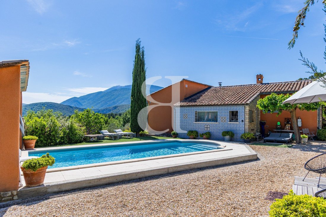 Villa in Entrechaux, Provence-Alpes-Côte d'Azur, France 3 - 16838230
