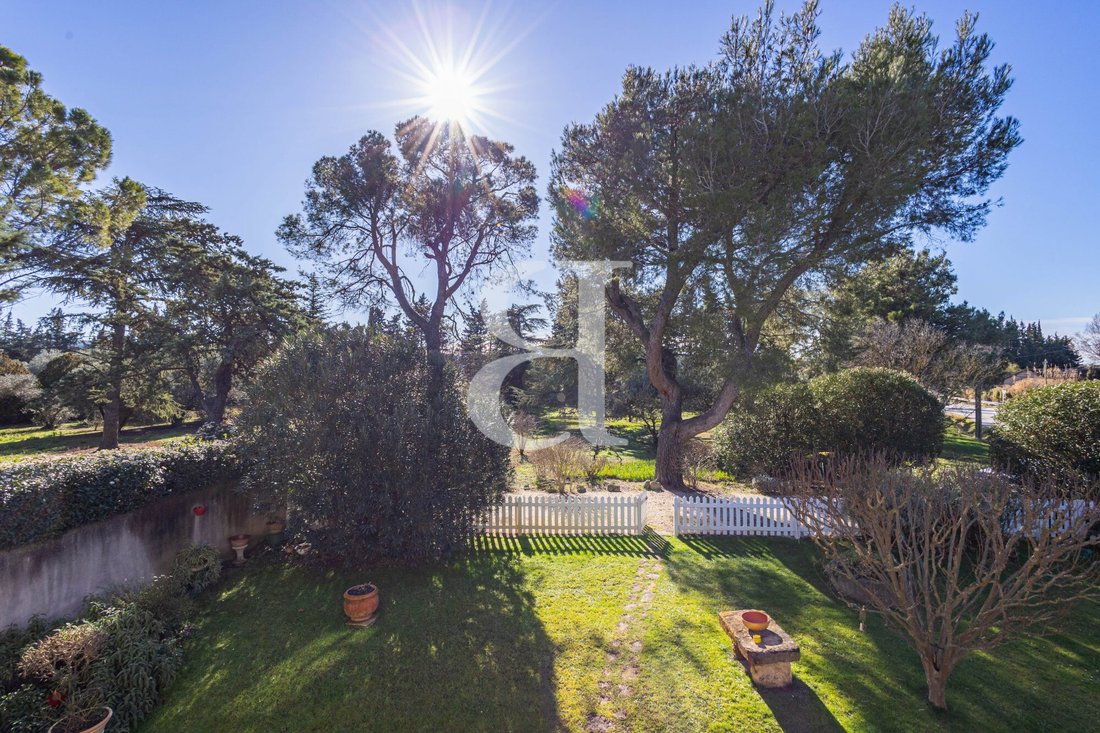 Country House in Saint-Etienne-du-Grès, Provence-Alpes-Côte d'Azur, France 4 - 17143925
