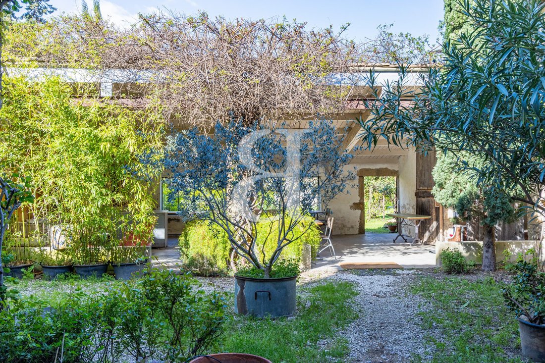Country House in Sainte-Cécile-les-Vignes, Provence-Alpes-Côte d'Azur, France 5 - 17508168