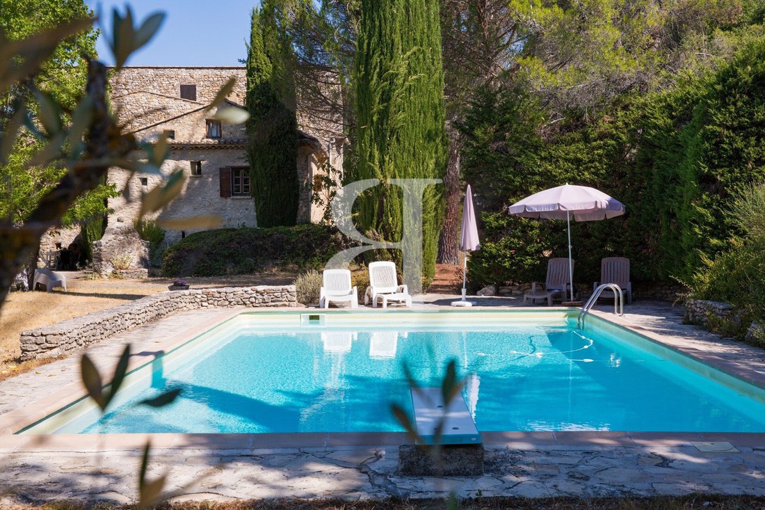 Country House in Merindol-les-Oliviers, Auvergne-Rhône-Alpes, France 4 - 16838306